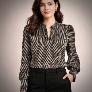 NWT Banana Republic Women’s Shirt - XS